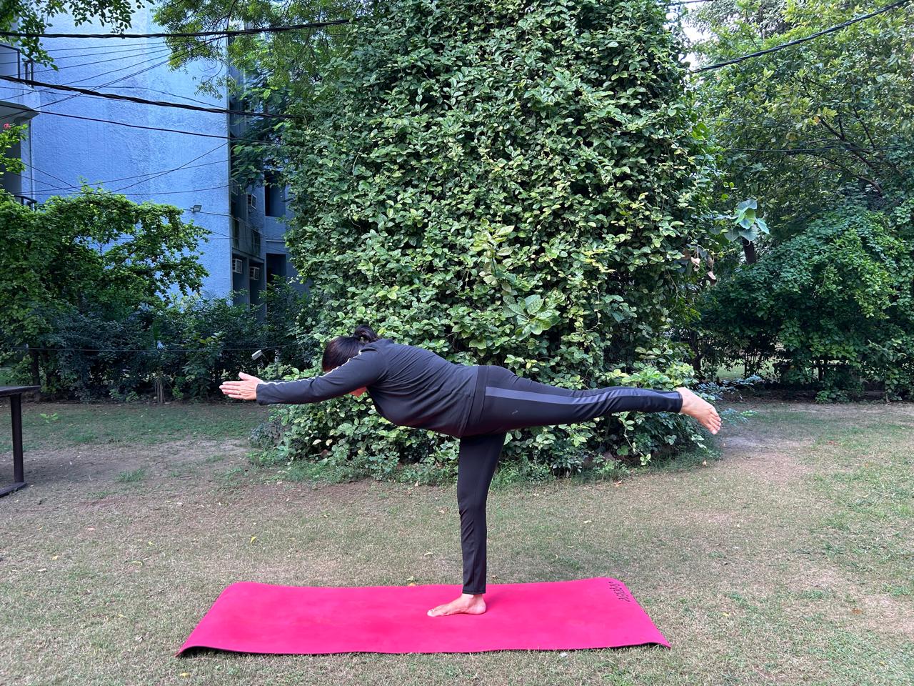 neetu dalal yoga teacher