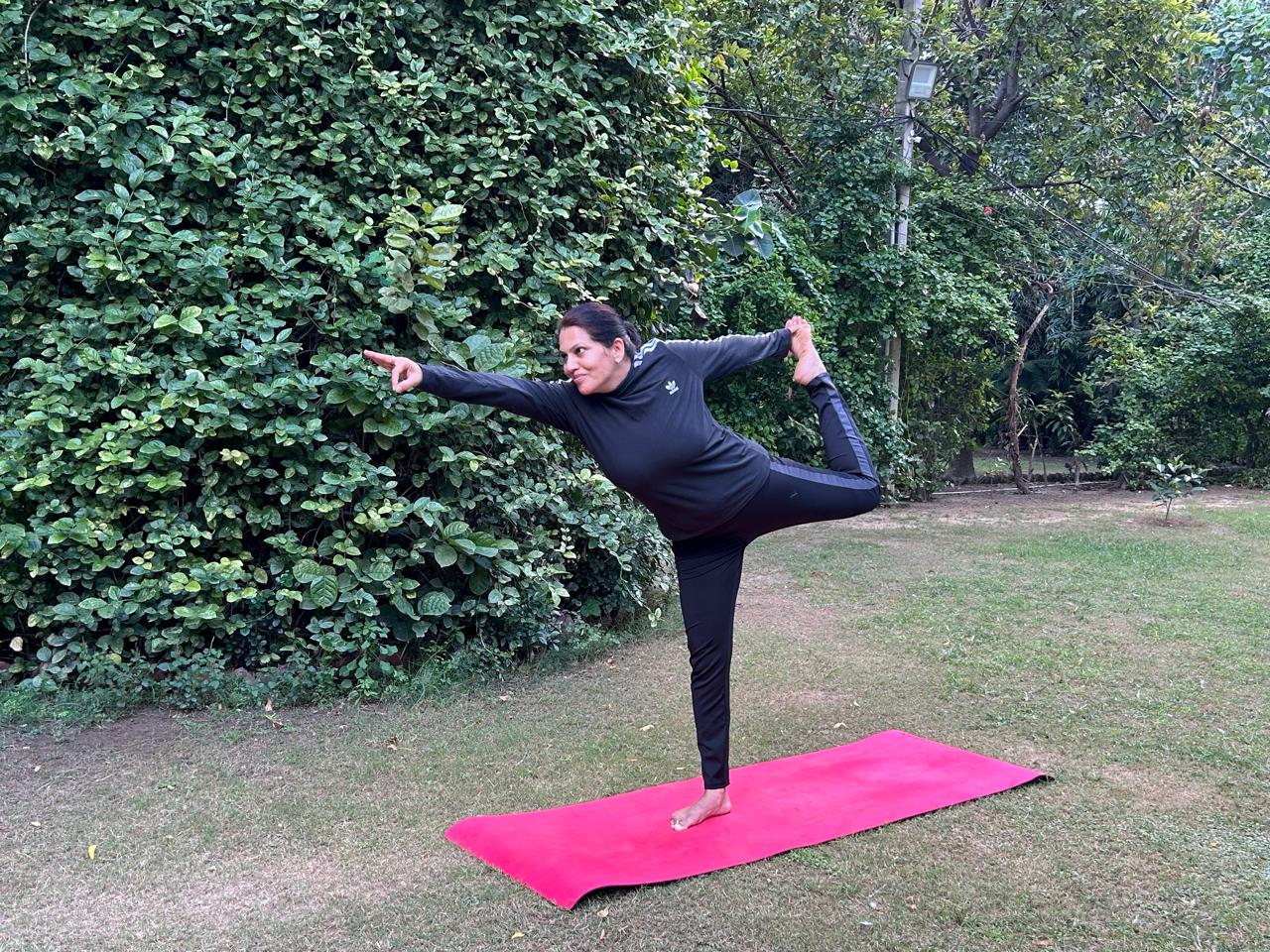 neetu Yoga teacher 