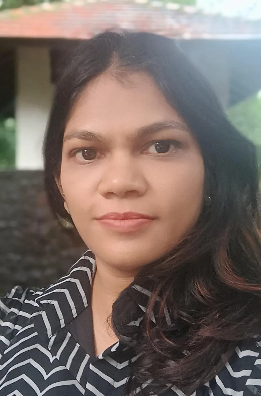 Saroj Ostwal – Yoga Teacher