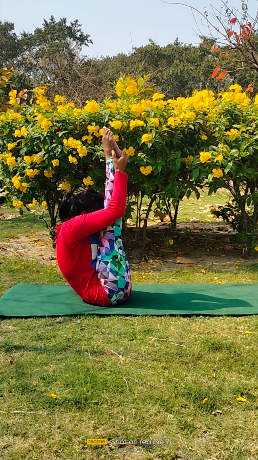 sona maurya yoga teacher